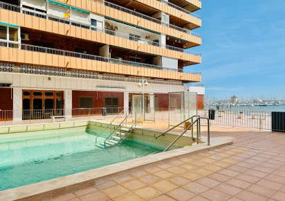 Rynek wtórny · APARTAMENTO · Torrevieja · Playa del Acequión