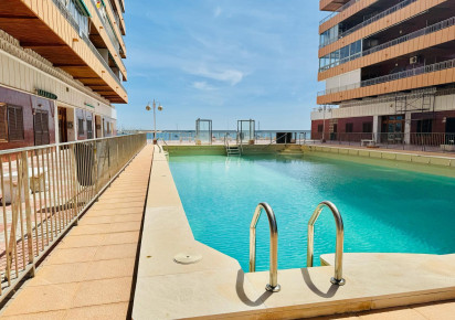 Rynek wtórny · APARTAMENTO · Torrevieja · Playa del Acequión