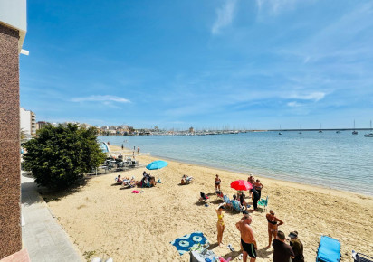 Rynek wtórny · APARTAMENTO · Torrevieja · Playa del Acequión