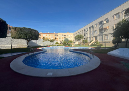 Rynek wtórny · APARTAMENTO · Torrevieja · Playa del Acequión