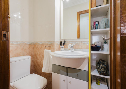 Rynek wtórny · APARTAMENTO · Torrevieja · Playa del Acequión