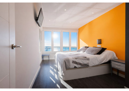 Rynek wtórny · APARTAMENTO · Torrevieja · Playa del Acequión