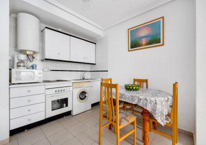 Rynek wtórny · APARTAMENTO · Torrevieja · Playa del Acequión