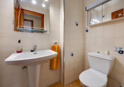 Rynek wtórny · APARTAMENTO · Torrevieja · Playa del Acequión