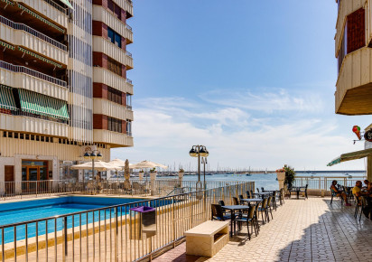 Rynek wtórny · APARTAMENTO · Torrevieja · Playa del Acequión