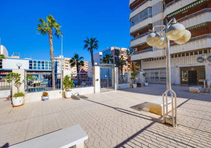 Rynek wtórny · APARTAMENTO · Torrevieja · Playa del Acequión