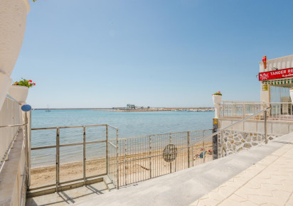 Rynek wtórny · APARTAMENTO · Torrevieja · Playa del Acequión