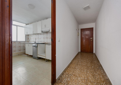 Rynek wtórny · APARTAMENTO · Torrevieja · Playa del Acequión