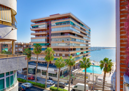 Rynek wtórny · APARTAMENTO · Torrevieja · Playa del Acequión