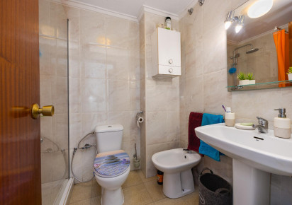 Rynek wtórny · APARTAMENTO · Torrevieja · Playa del Acequión