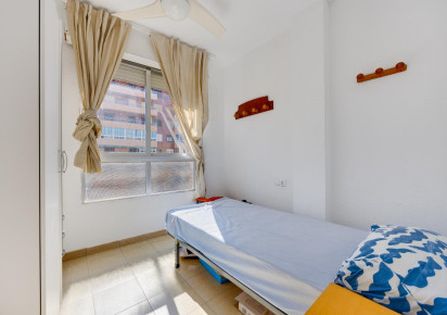 Rynek wtórny · APARTAMENTO · Torrevieja · Playa del Acequión