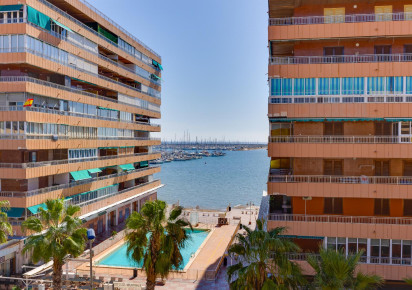 Rynek wtórny · APARTAMENTO · Torrevieja · Playa del Acequión
