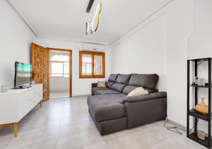 Rynek wtórny · APARTAMENTO · Torrevieja · Playa del Acequión