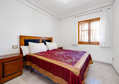 Rynek wtórny · APARTAMENTO · Torrevieja · Playa del Acequión