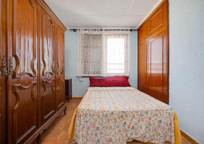 Rynek wtórny · APARTAMENTO · Torrevieja · Playa del Acequión