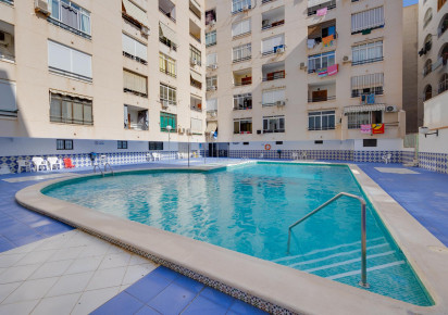 Rynek wtórny · APARTAMENTO · Torrevieja · Playa del Cura
