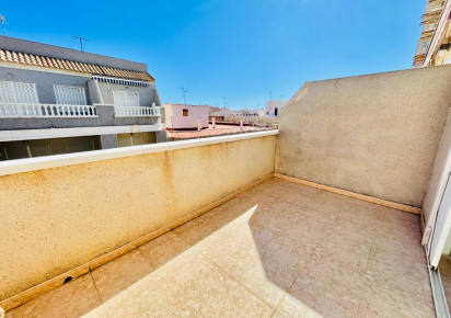 Rynek wtórny · APARTAMENTO · Torrevieja · Playa del Cura