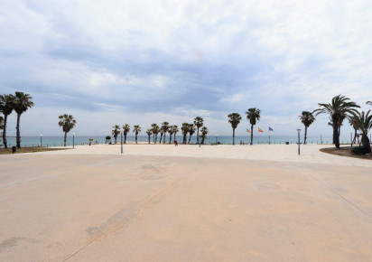 Rynek wtórny · APARTAMENTO · Torrevieja · Playa Flamenca