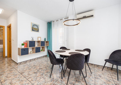 Rynek wtórny · APARTAMENTO · Torrevieja · PLAYA NAUFRAGOS