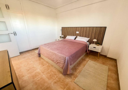 Rynek wtórny · APARTAMENTO · Torrevieja · Punta Prima