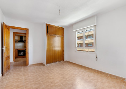 Rynek wtórny · Apartment · Punta Prima