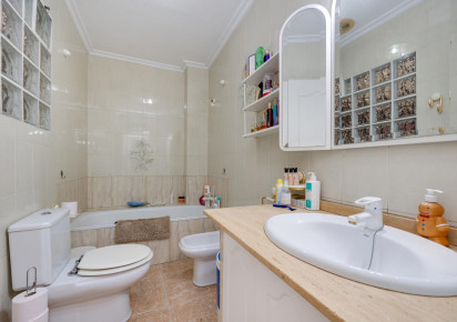 Rynek wtórny · Apartment · Torrevieja · Centro - Muelle Pesquero