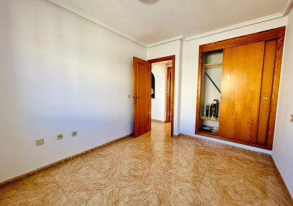 Rynek wtórny · - APARTMENT · Torrevieja Centro · Torrevieja