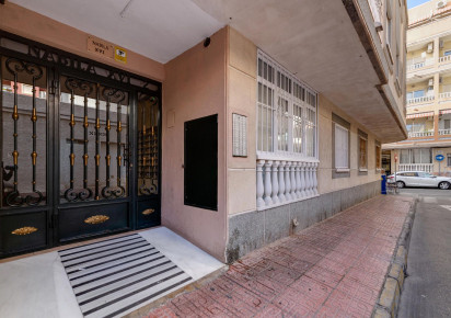 Rynek wtórny · Apartment · Torrevieja · Centro