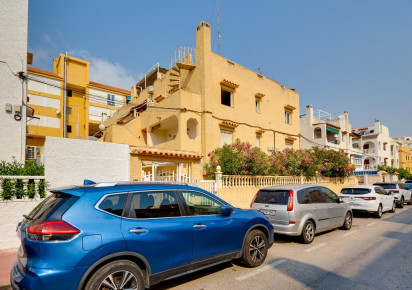 Rynek wtórny · Apartment · Torrevieja · La mata