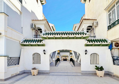 Rynek wtórny · Apartment · Torrevieja · La mata