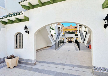 Rynek wtórny · Apartment · Torrevieja · La mata