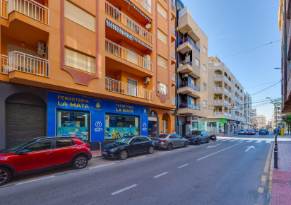 Rynek wtórny · Apartment · Torrevieja · La Mata