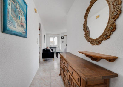 Rynek wtórny · Apartment · Torrevieja · Paseo maritimo