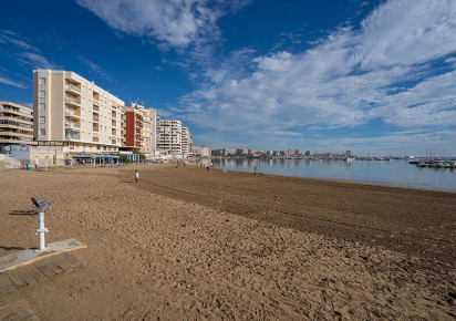 Rynek wtórny · Apartment · Torrevieja · playa de los naufragos