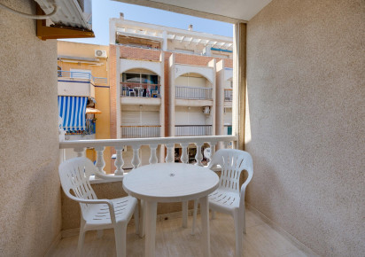 Rynek wtórny · Apartment · Torrevieja · Playa del cura