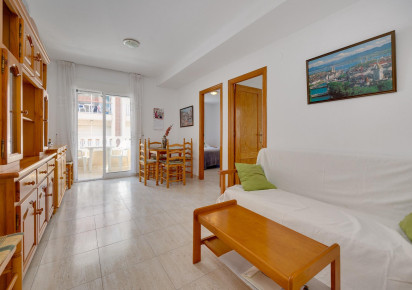 Rynek wtórny · Apartment · Torrevieja · Playa del cura