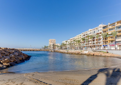Rynek wtórny · Apartment · Torrevieja · Playa del cura