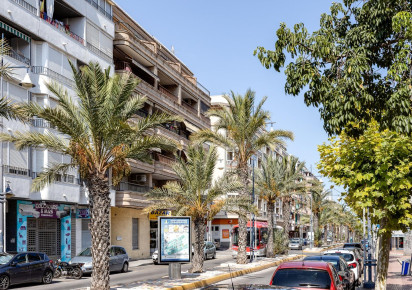 Rynek wtórny · Apartment · Torrevieja · Playa del cura