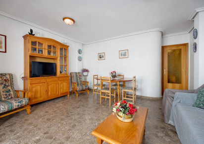 Rynek wtórny · Apartment · Torrevieja · Playa del cura