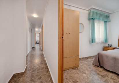 Rynek wtórny · Apartment · Torrevieja · Playa del cura