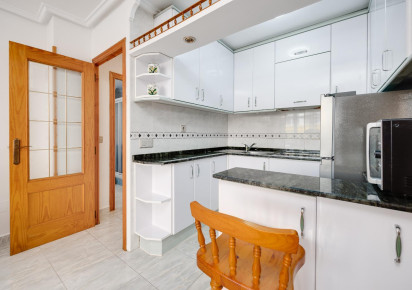 Rynek wtórny · Apartment · Torrevieja · Playa del cura