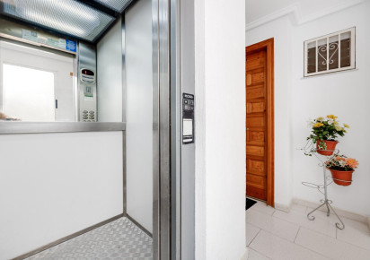 Rynek wtórny · Apartment · Torrevieja · Playa del cura