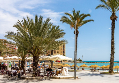 Rynek wtórny · Apartment · Torrevieja · Playa del cura