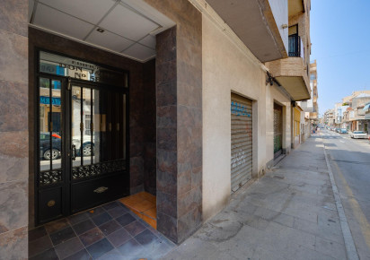 Rynek wtórny · Apartment · Torrevieja · Playa del cura