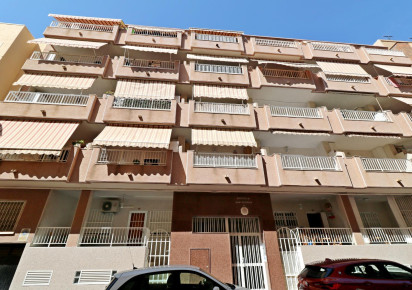Rynek wtórny · Apartment · Torrevieja · Playa del cura