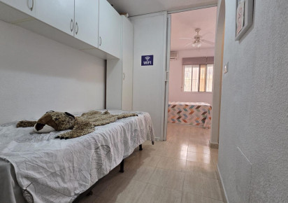 Rynek wtórny · Apartment · Torrevieja · Playa del cura