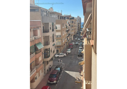 Rynek wtórny · Apartment · Torrevieja · Playa del cura