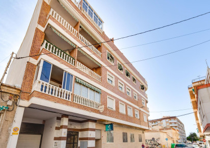 Rynek wtórny · Apartment · Torrevieja · Puerto deportivo marina salinas