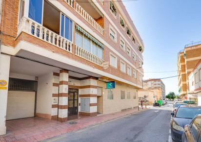 Rynek wtórny · Apartment · Torrevieja · Puerto deportivo marina salinas