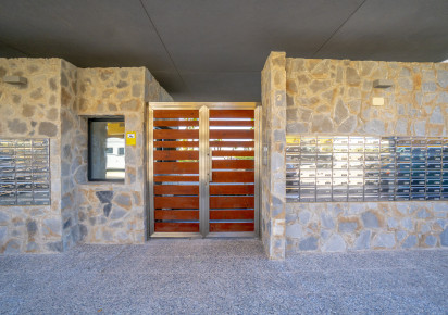 Rynek wtórny · Apartment · Torrevieja · Punta Prima